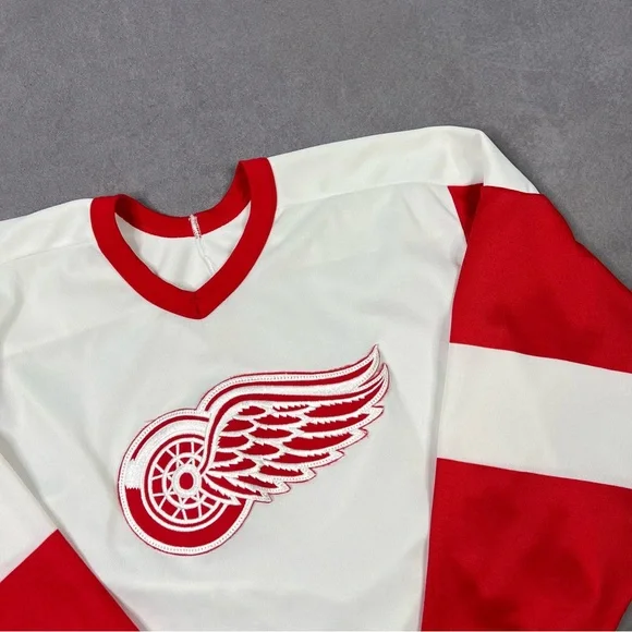 Detroit Redwings CCM Red and White Sports Jersey - Picture 3 of 5